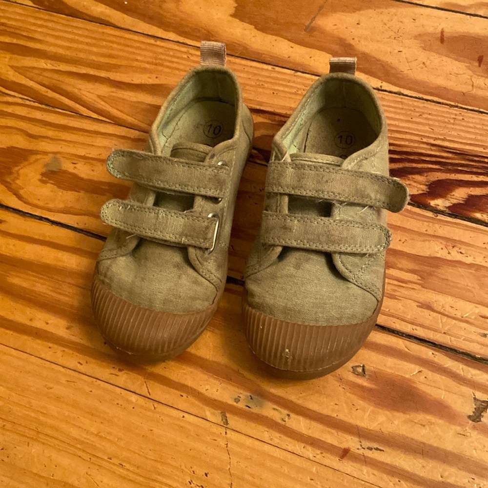 Velcro green cat & Jack shoes